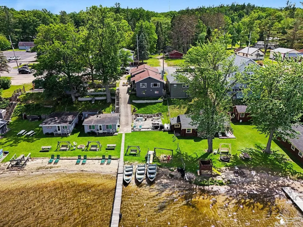 5358 W Houghton Lake Drive Unknown City MI 48629