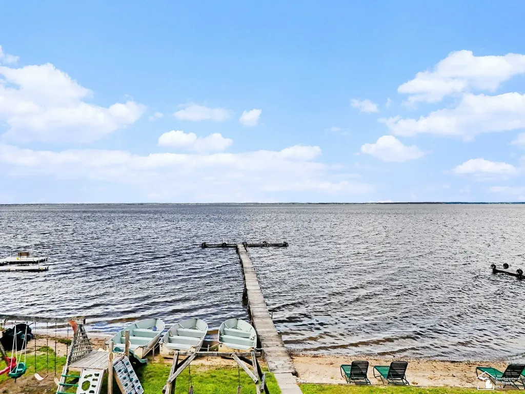5358 W Houghton Lake Drive Unknown City MI 48629
