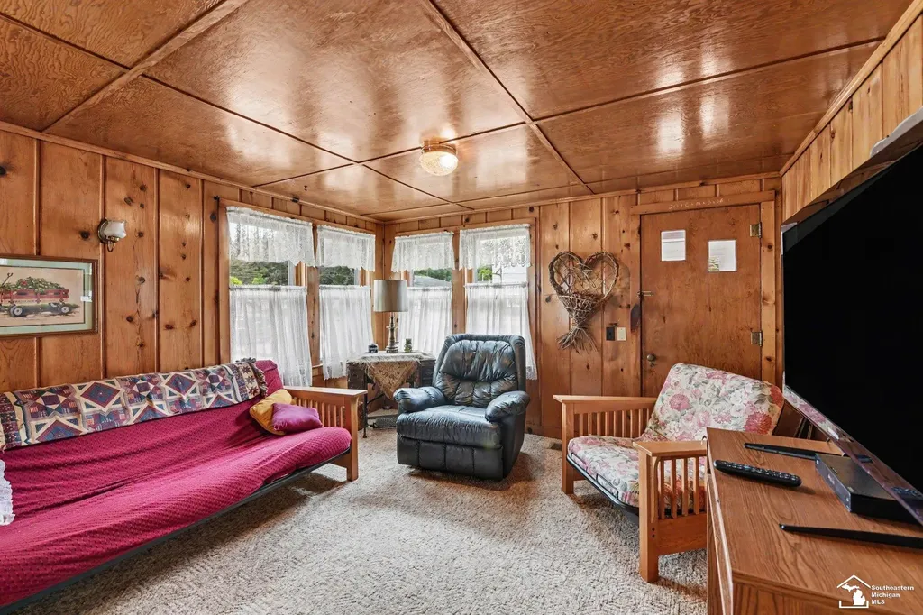 5358 W Houghton Lake Drive Unknown City MI 48629