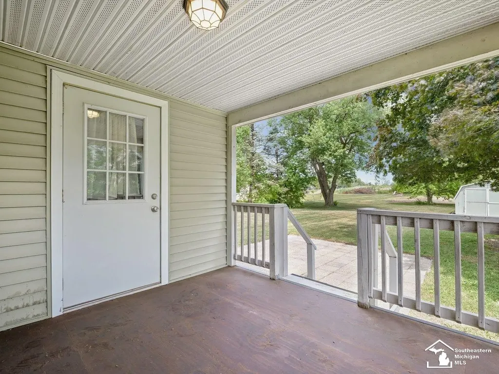 7332 Suder Avenue Erie Township MI 48133