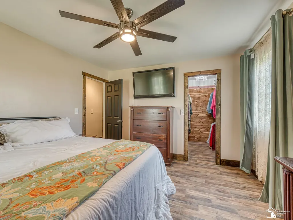 10937 Armstrong Road Berlin Charter Township MI 48179