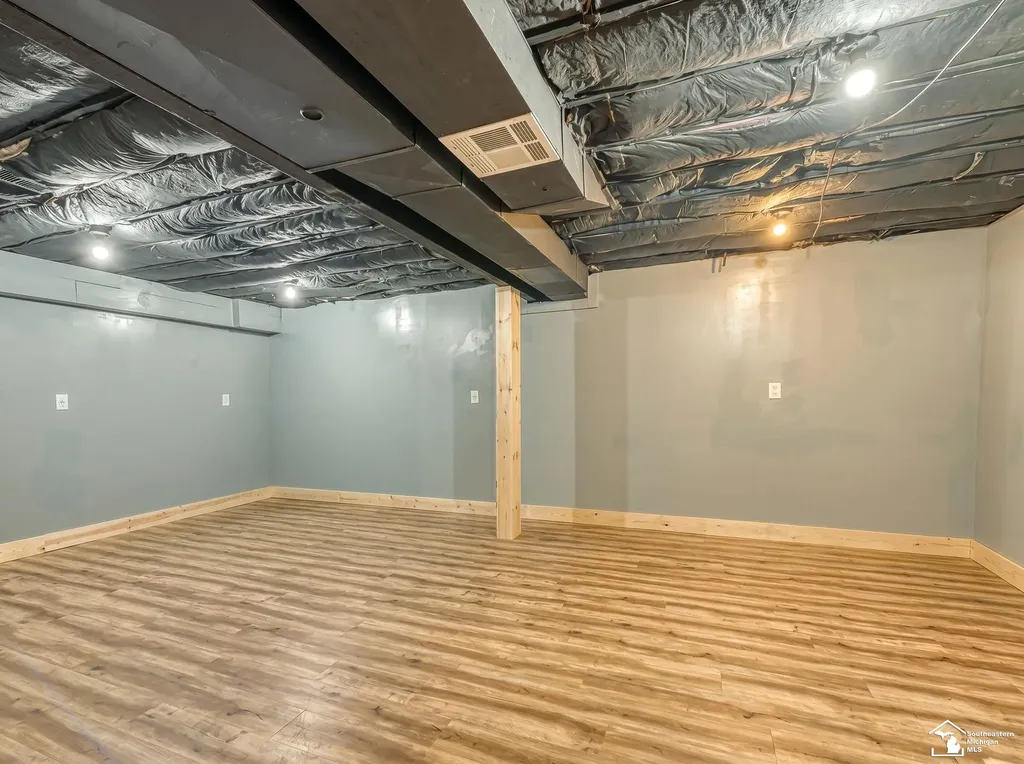 10937 Armstrong Road Berlin Charter Township MI 48179