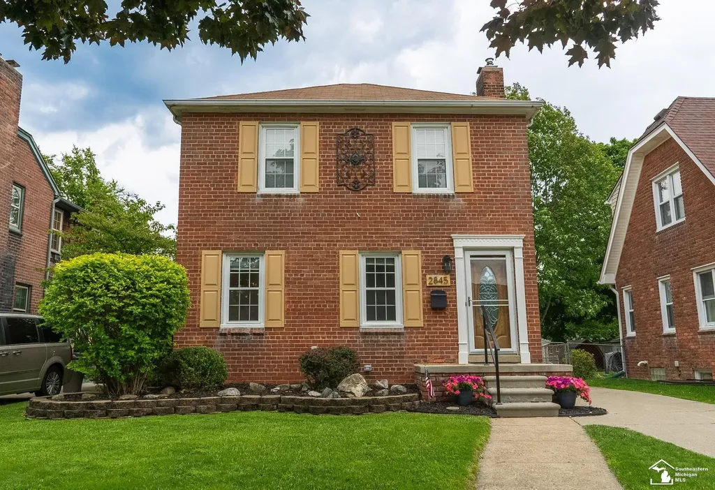 2845 Birchwood Street Trenton City MI 48183