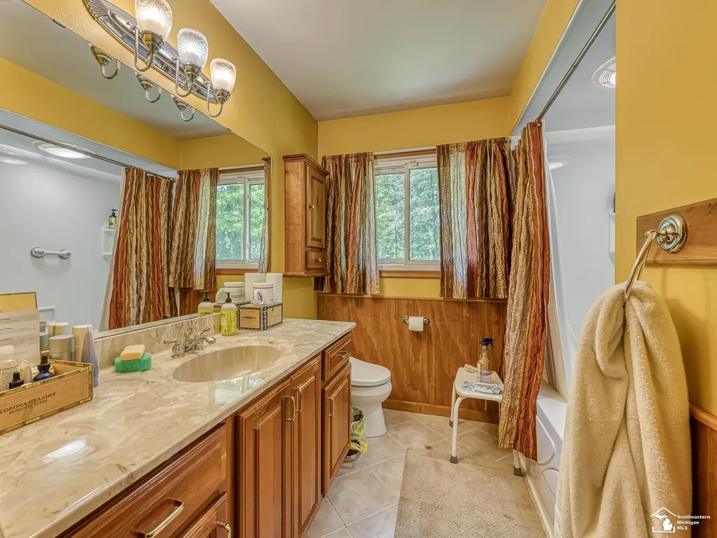 4496 School Road Whiteford Township MI 48182