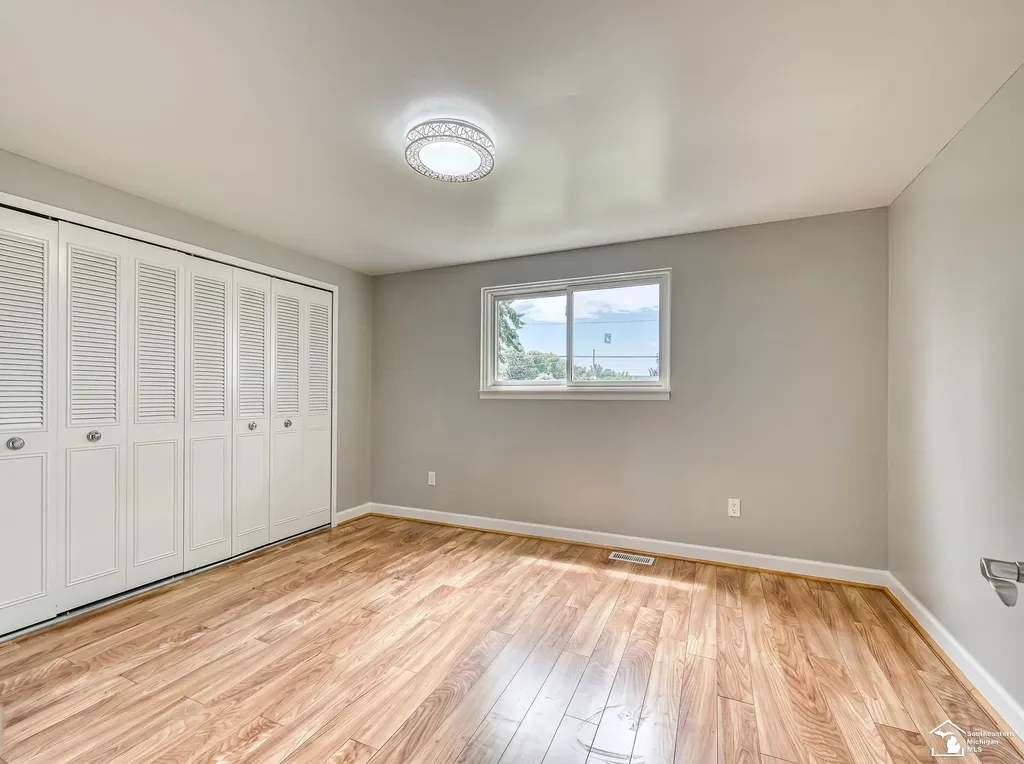 25837 Badger Street Brownstown Charter Township MI 48134