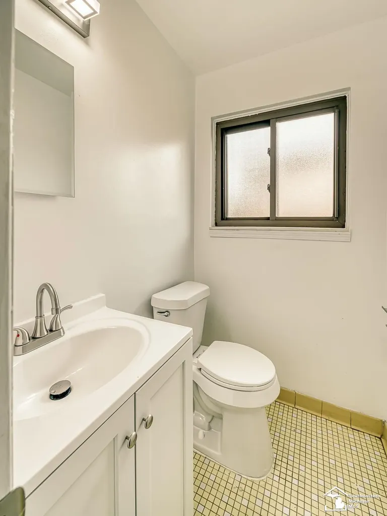 25837 Badger Street Brownstown Charter Township MI 48134