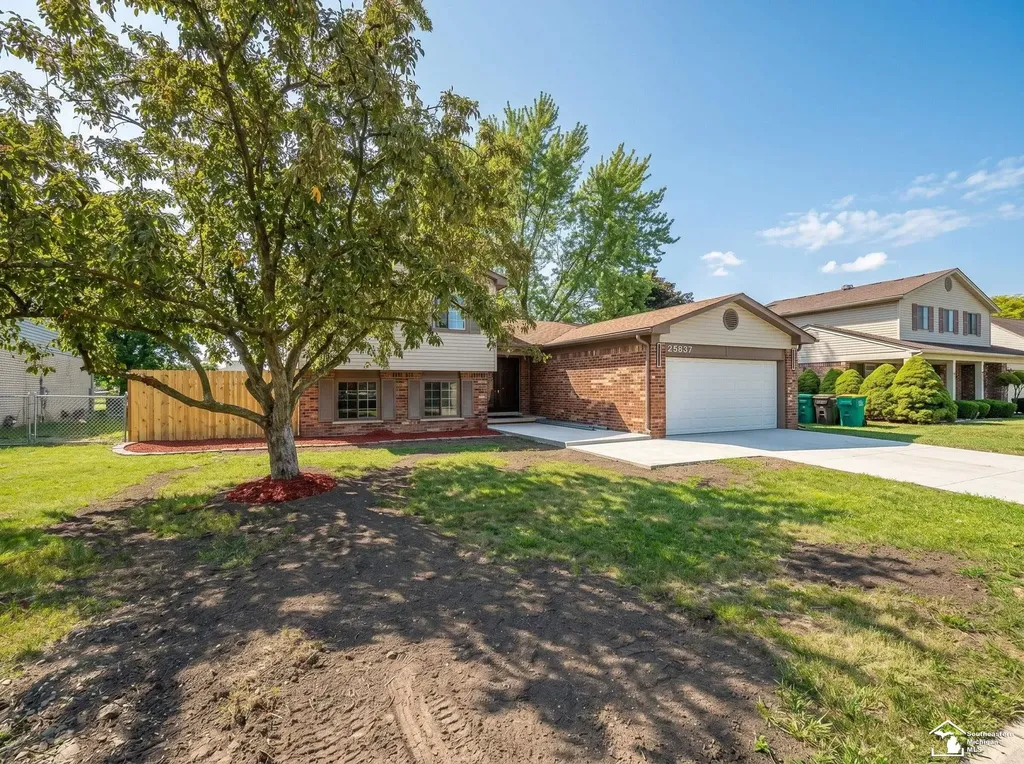 25837 Badger Street Brownstown Charter Township MI 48134