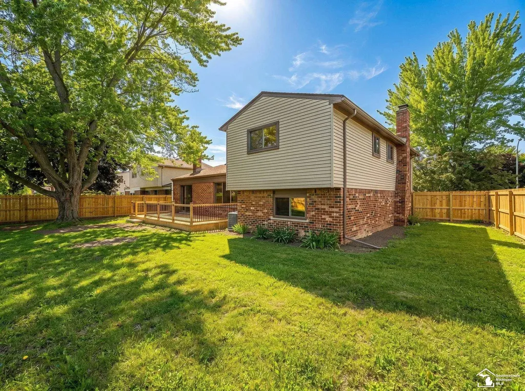 25837 Badger Street Brownstown Charter Township MI 48134