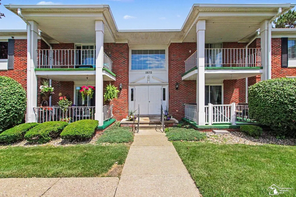 1870 Fort Street Trenton City MI 48183