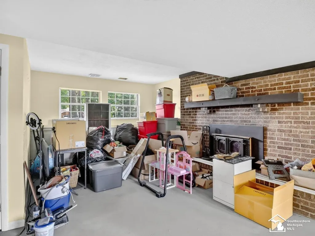 11589 Brookshire Drive Bedford Township MI 48182
