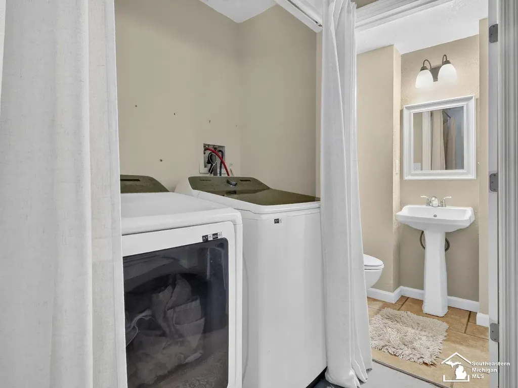 11589 Brookshire Drive Bedford Township MI 48182