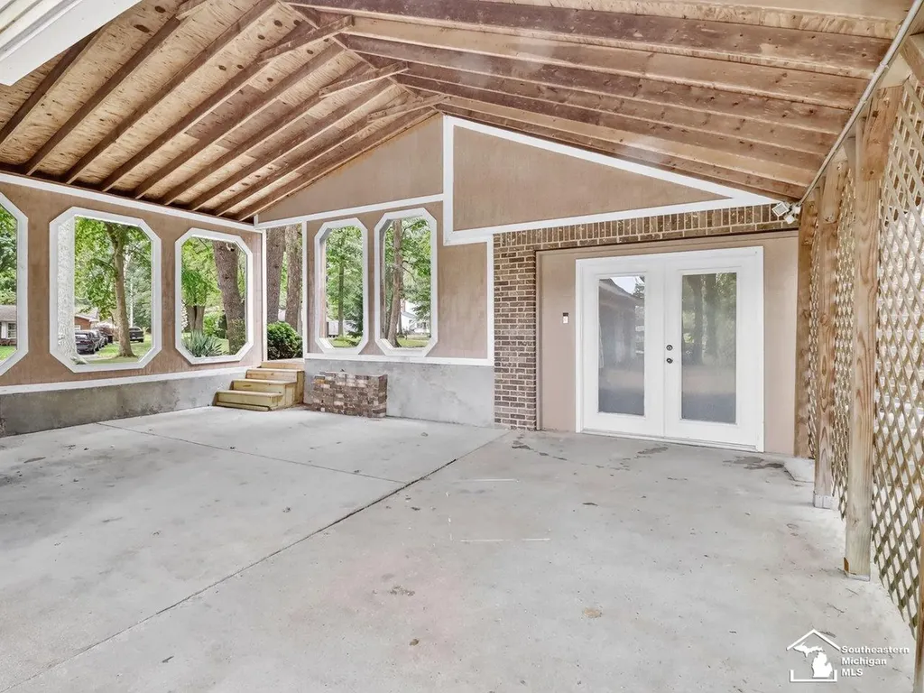 11589 Brookshire Drive Bedford Township MI 48182