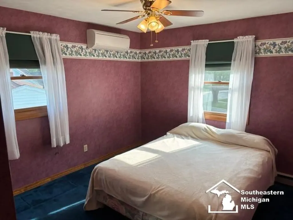 135 Crampton Drive Monroe City MI 48162