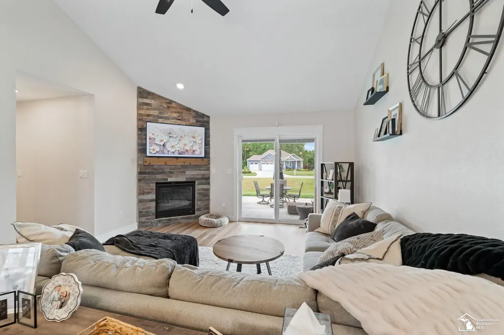 4157 Caitlin Court Bedford Township MI 48144