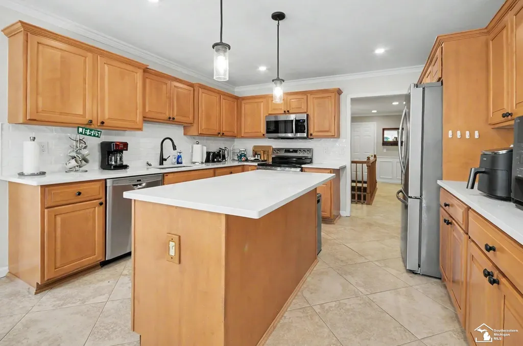 16732 English Garden Drive Macomb Township MI 48042