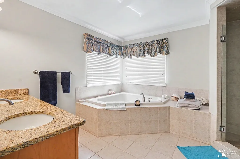16732 English Garden Drive Macomb Township MI 48042