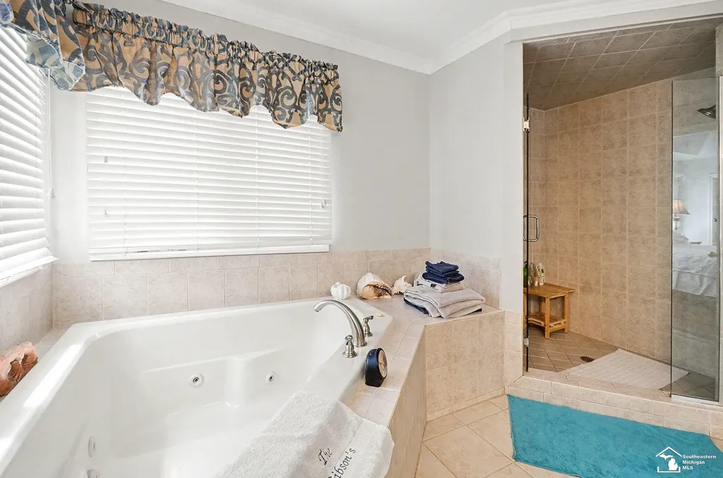 16732 English Garden Drive Macomb Township MI 48042