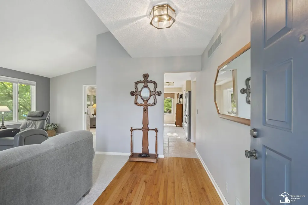 10735 Secor Road Bedford Township MI 48182