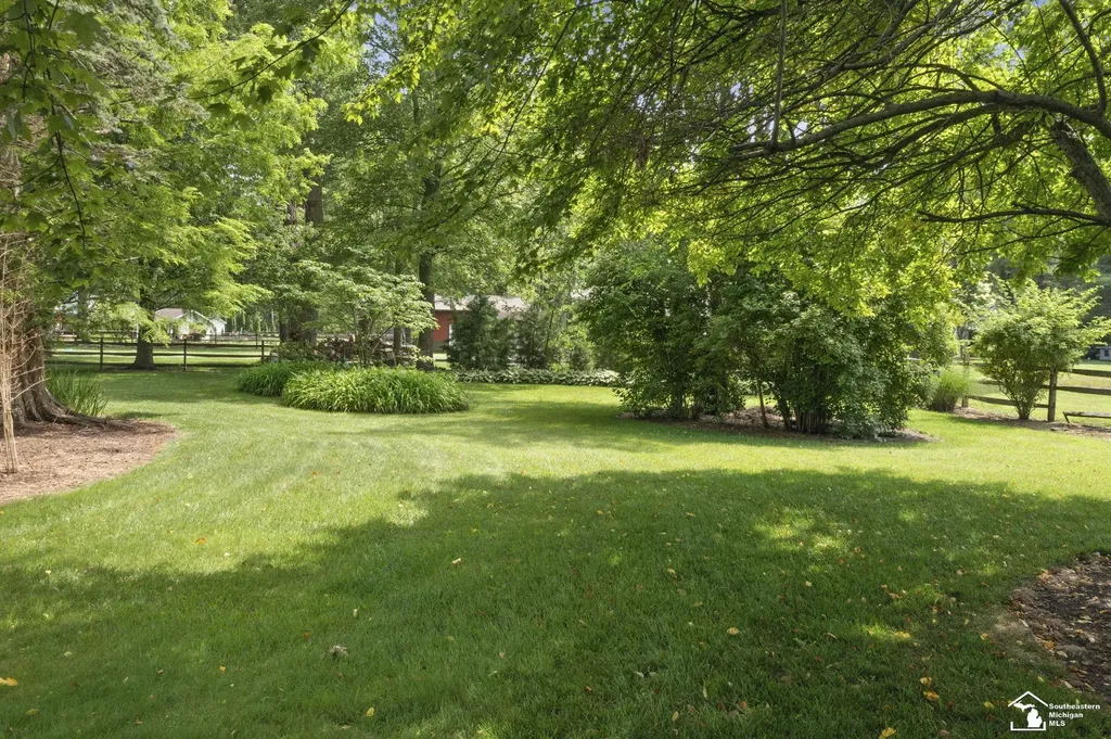 10735 Secor Road Bedford Township MI 48182