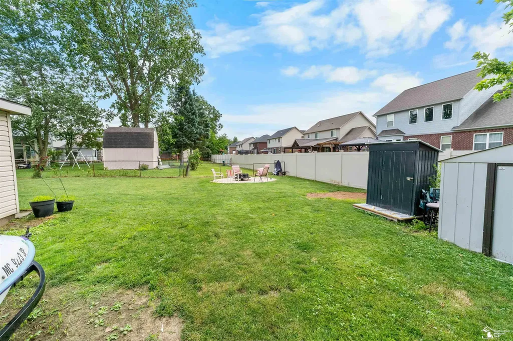 30374 Torry Avenue Flat Rock City MI 48134