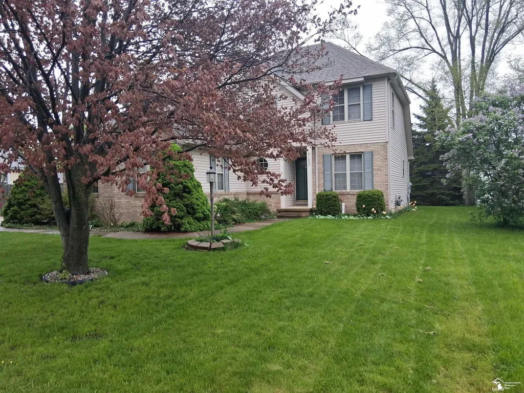 3123 E 10th Street Frenchtown Township MI 48162