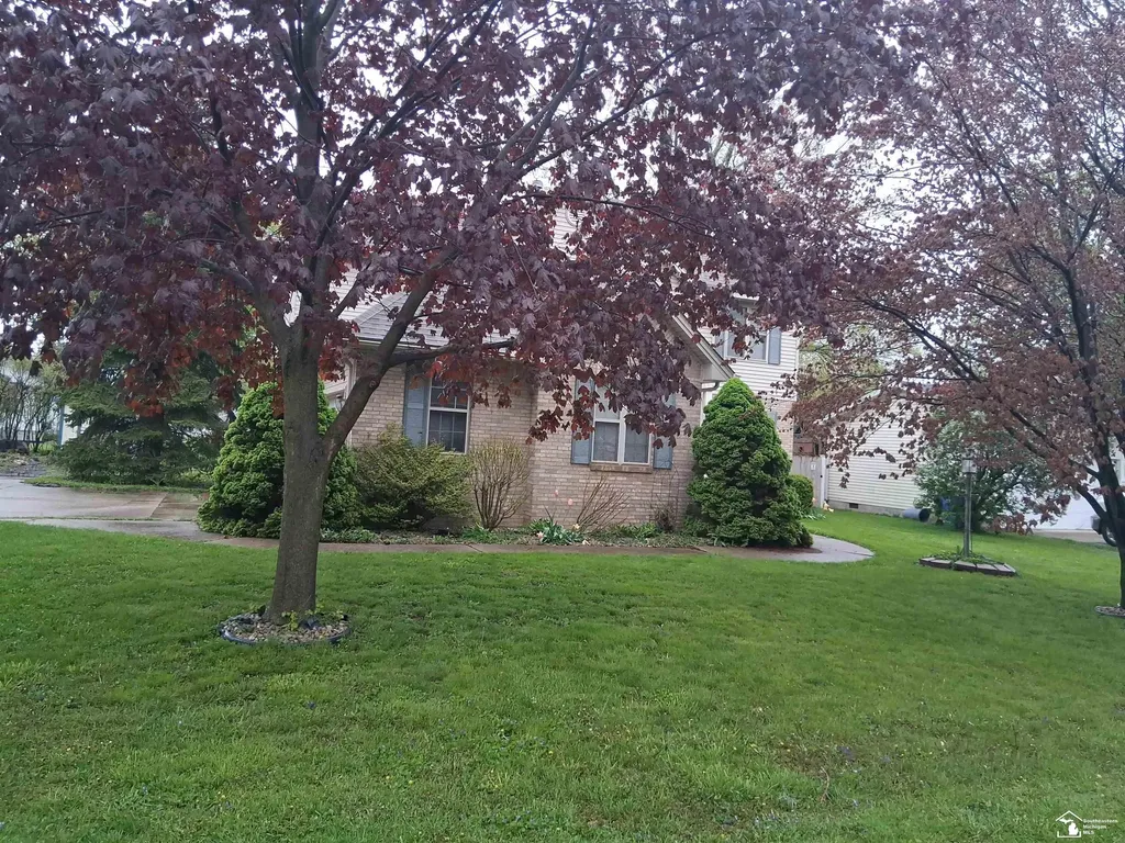 3123 E 10th Street Frenchtown Township MI 48162