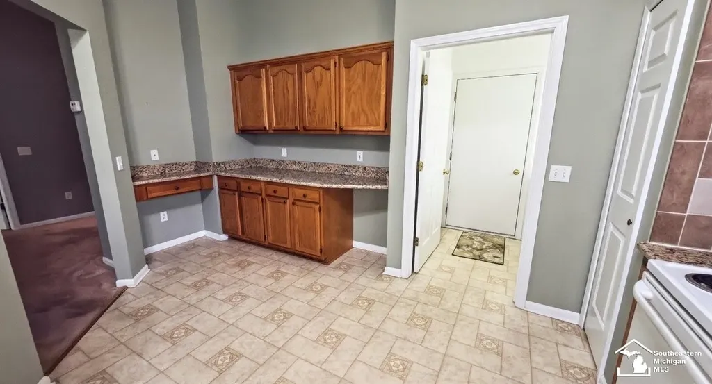 5492 Elmhurst Drive Trenton City MI 48183