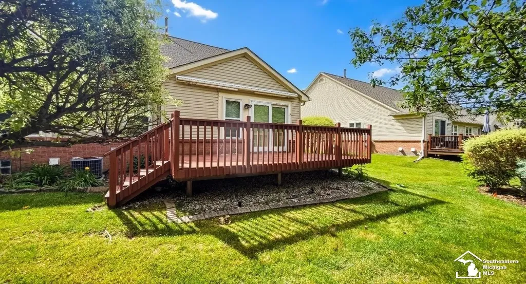 5492 Elmhurst Drive Trenton City MI 48183