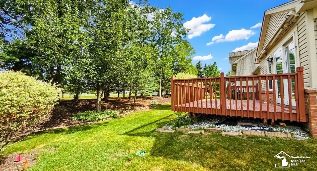 5492 Elmhurst Drive Trenton City MI 48183