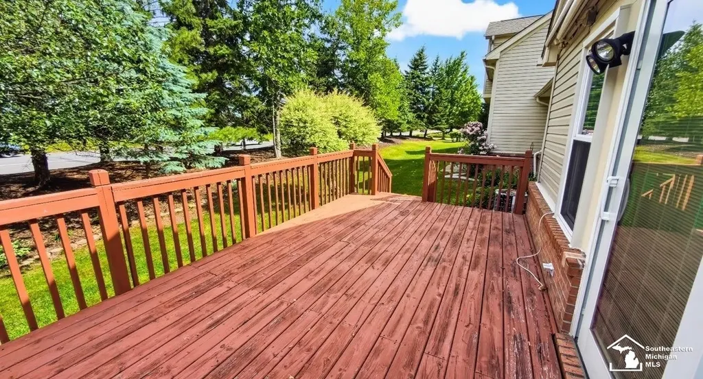 5492 Elmhurst Drive Trenton City MI 48183
