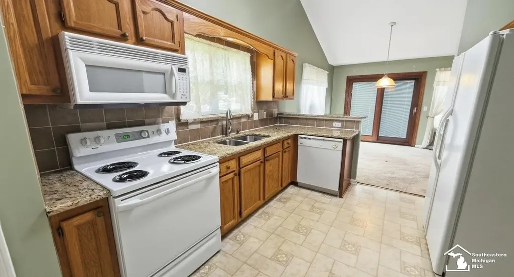 5492 Elmhurst Drive Trenton City MI 48183