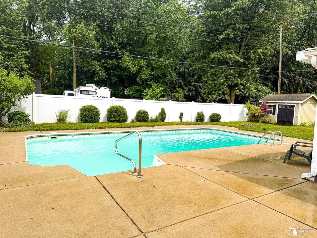 9836 Pamela Drive Bedford Township MI 48182