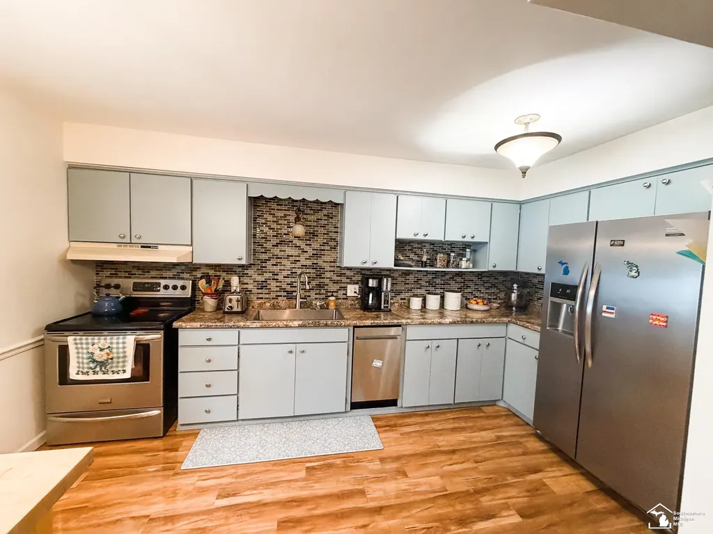 9836 Pamela Drive Bedford Township MI 48182