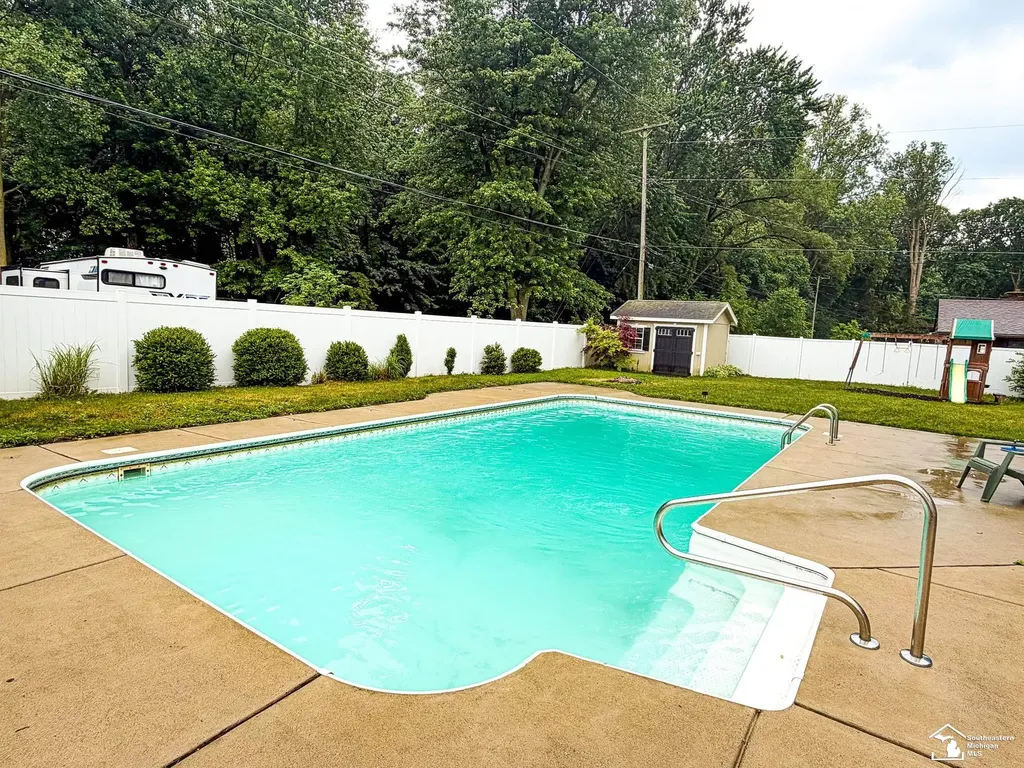 9836 Pamela Drive Bedford Township MI 48182