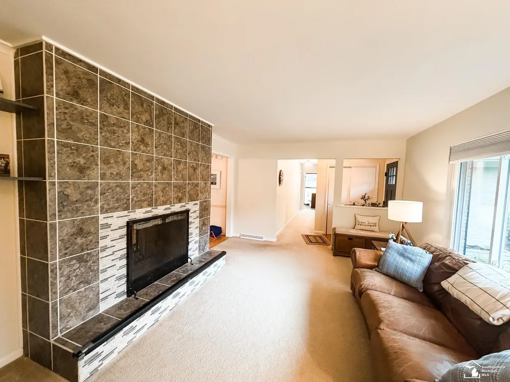 9836 Pamela Drive Bedford Township MI 48182