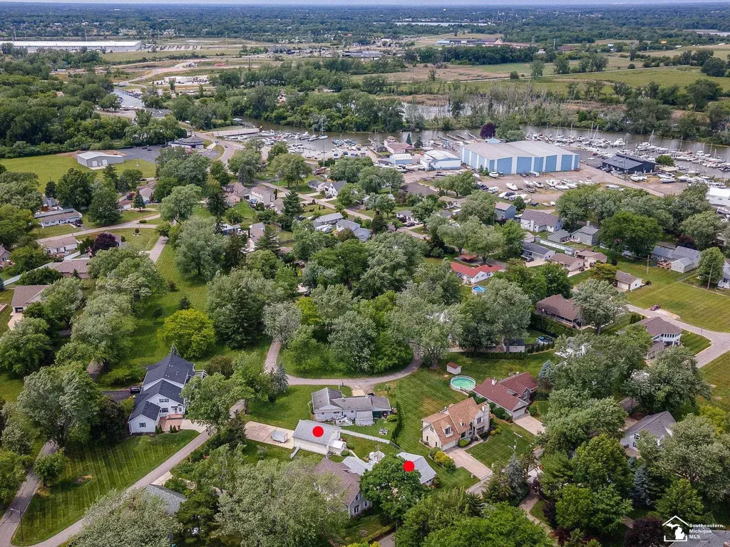 13857 Lake Drive Monroe Charter Township MI 48161