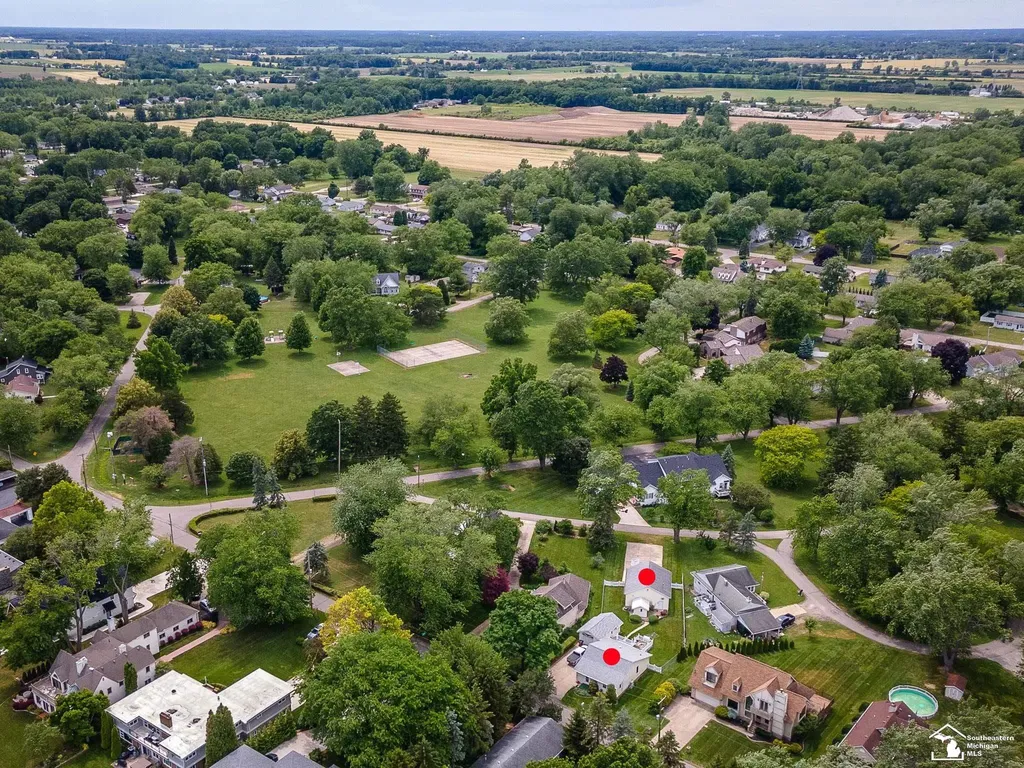 13857 Lake Drive Monroe Charter Township MI 48161