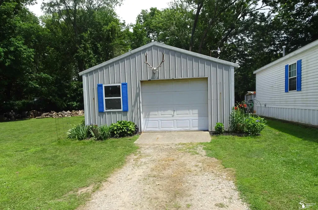 1136 Chippawa Drive Sherwood Township MI 49094