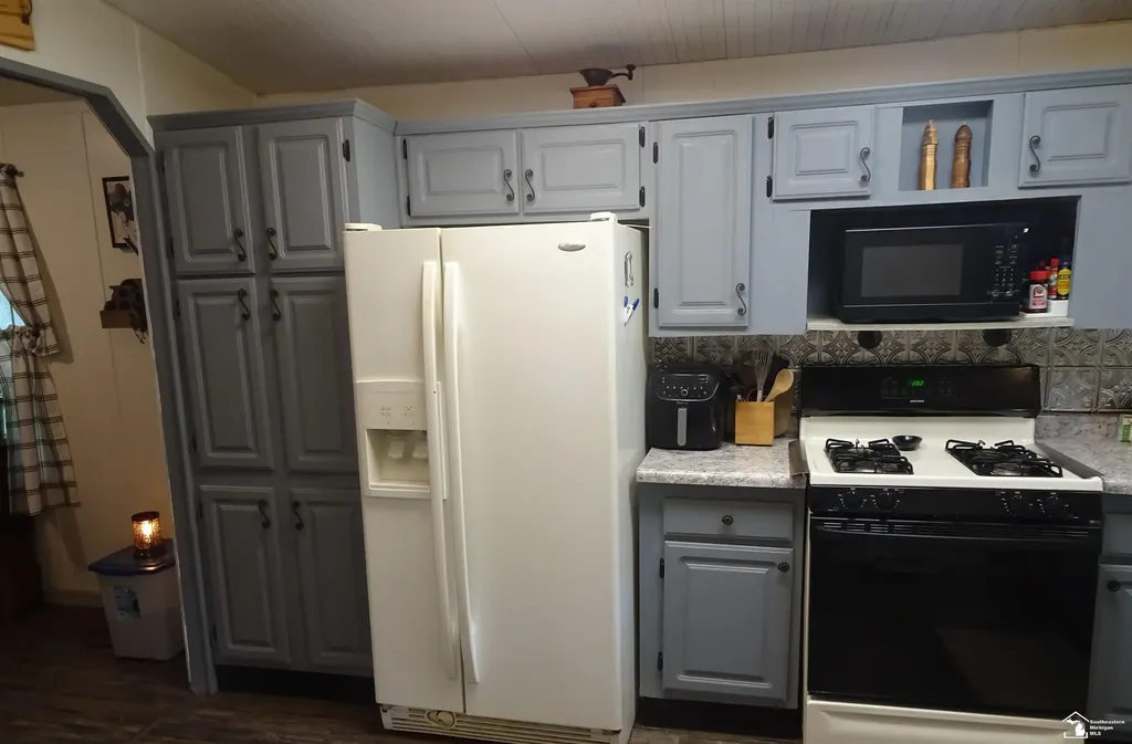 1136 Chippawa Drive Sherwood Township MI 49094