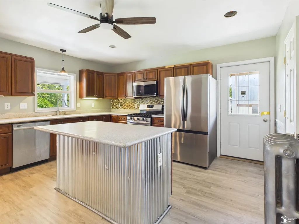 6068 Talladay Road Augusta Charter Township MI 48160