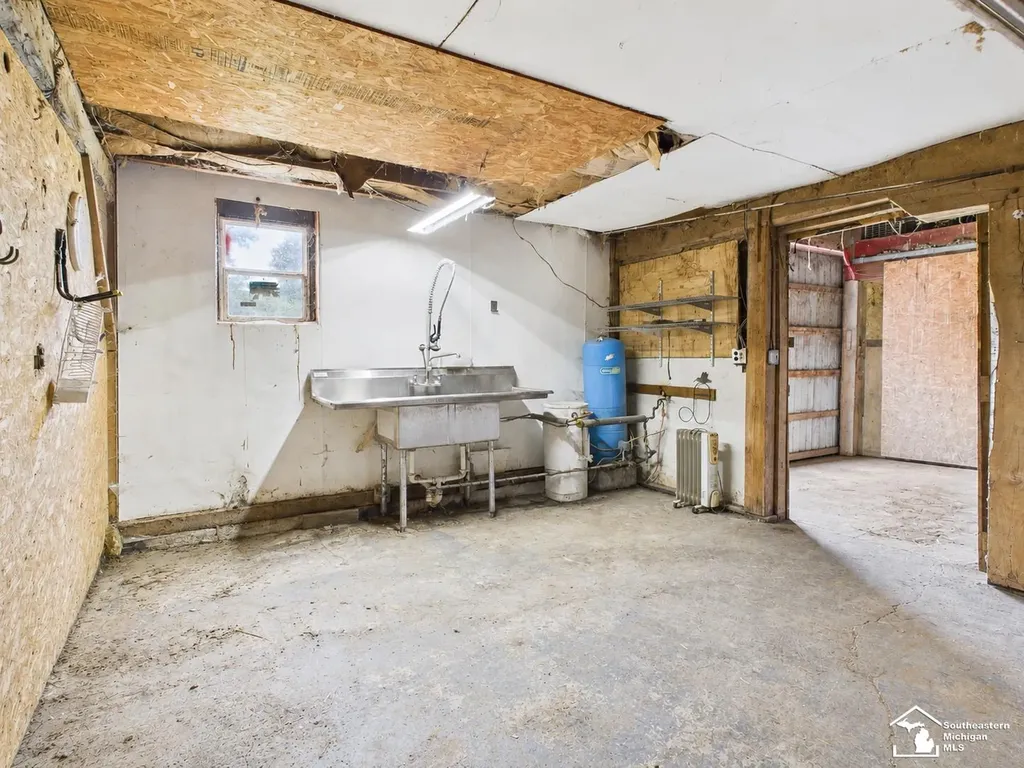 6068 Talladay Road Augusta Charter Township MI 48160