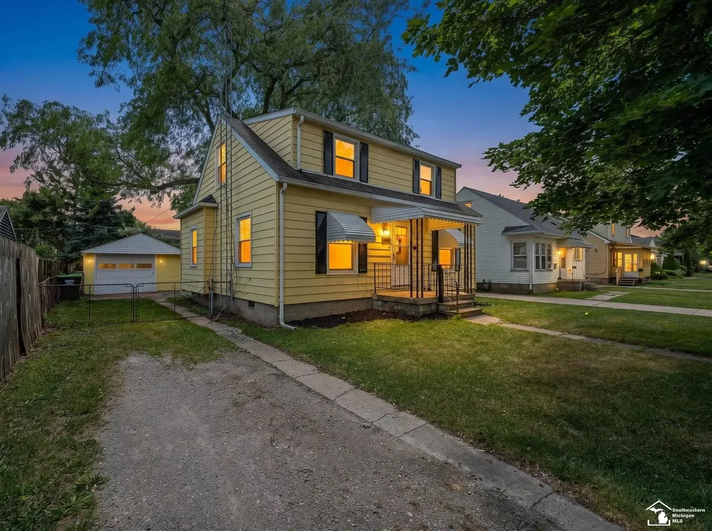 713 Roeder Street Monroe City MI 48161