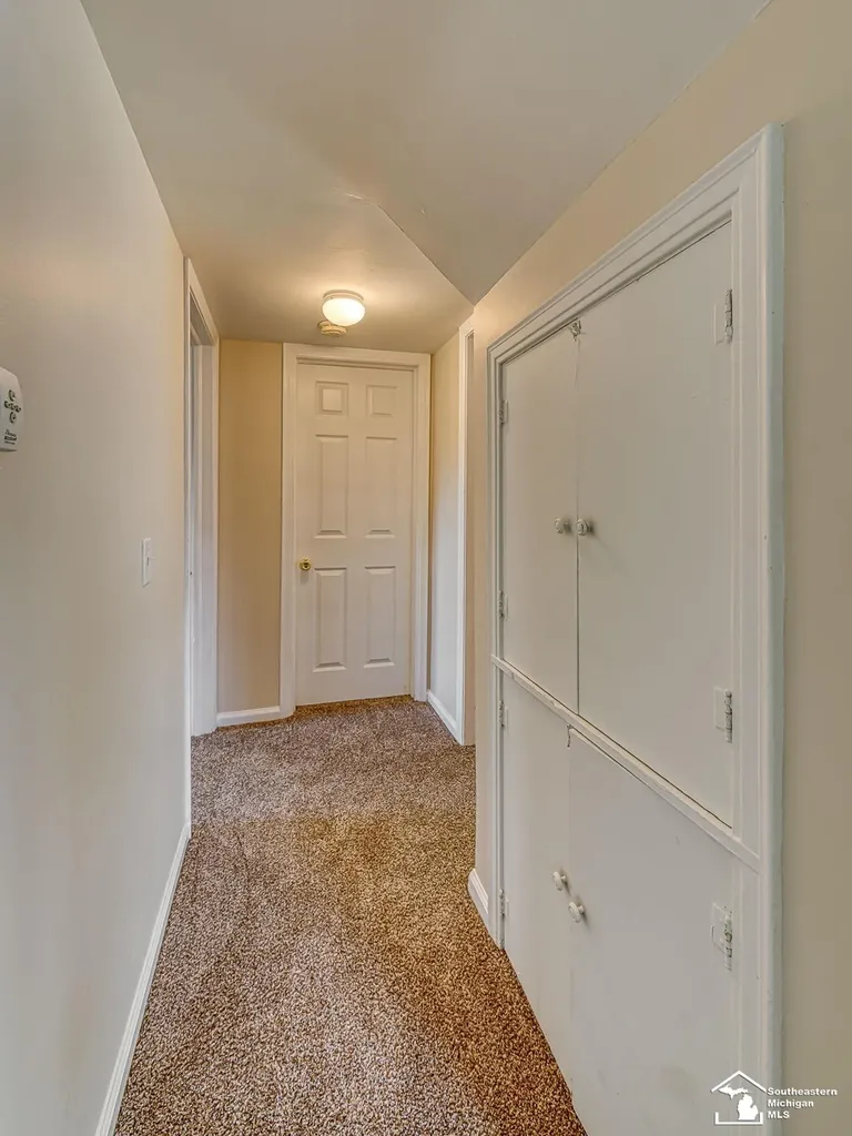 713 Roeder Street Monroe City MI 48161