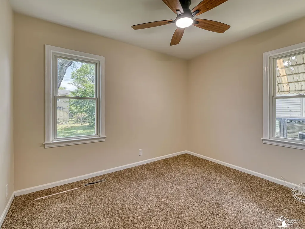 713 Roeder Street Monroe City MI 48161