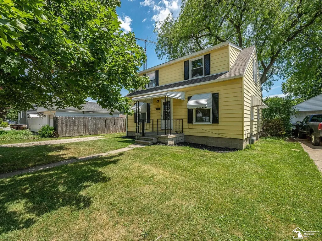 713 Roeder Street Monroe City MI 48161