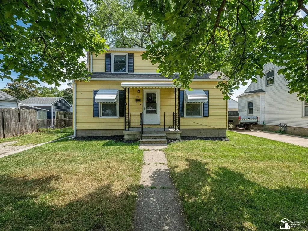 713 Roeder Street Monroe City MI 48161