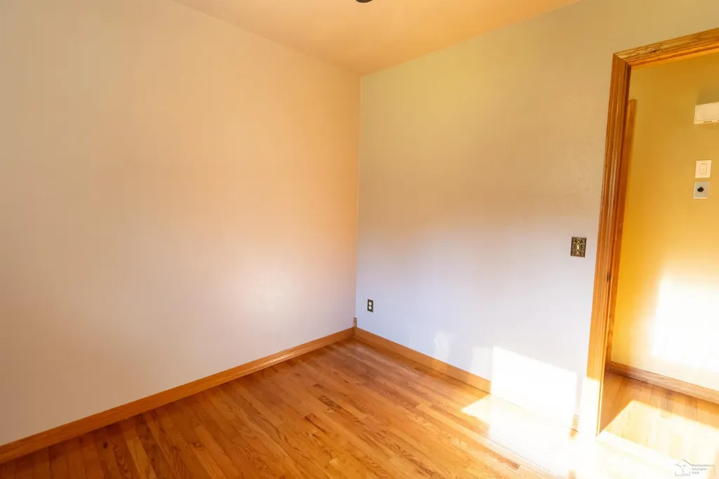 8940 Woodside Drive Bedford Township MI 48182