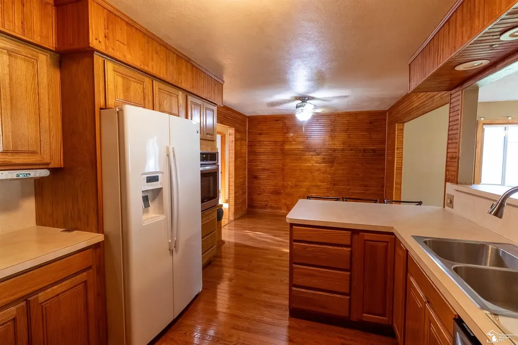 8940 Woodside Drive Bedford Township MI 48182