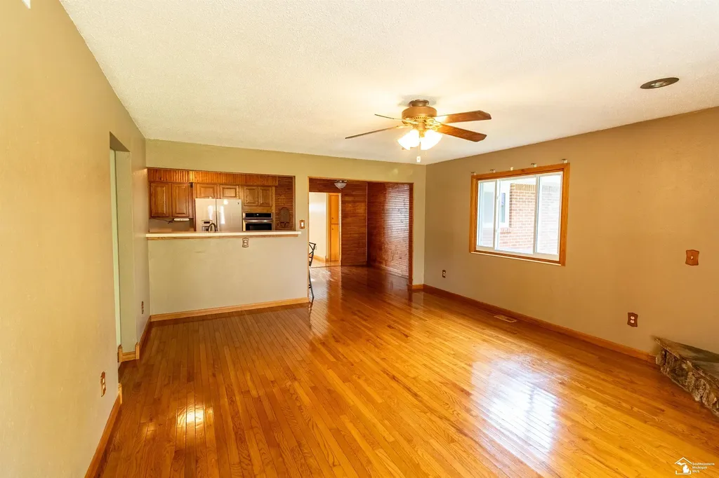 8940 Woodside Drive Bedford Township MI 48182