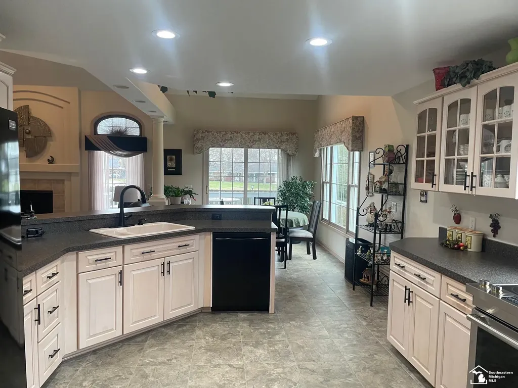 7316 Hidden Valley Drive Bedford Township MI 48144
